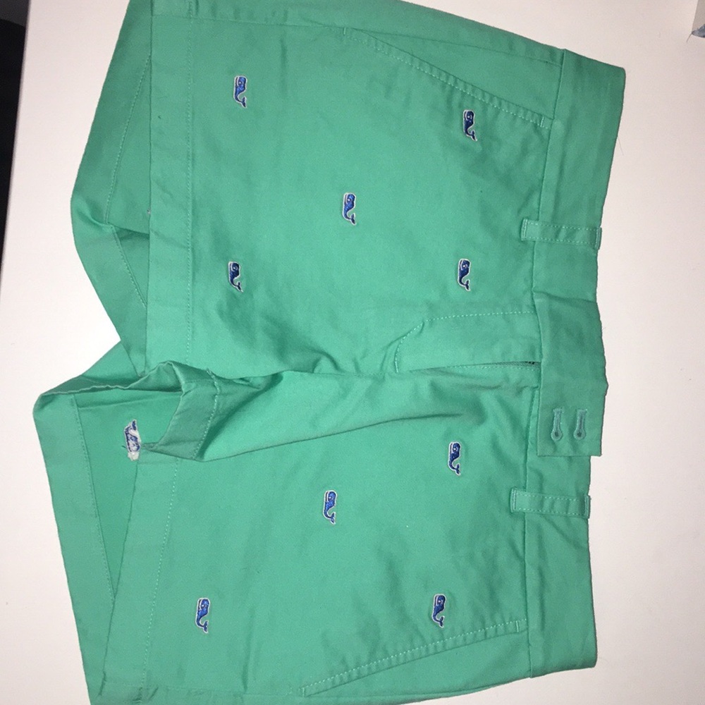 Super cute Vineyard Vines whale shorts. NWT.